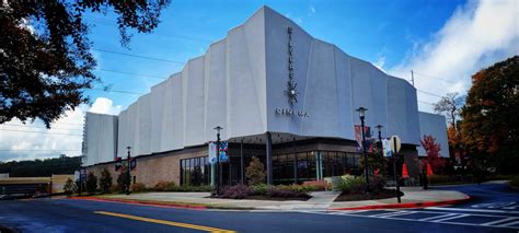 Silverspot Cinema The Battery in Atlanta, GA 